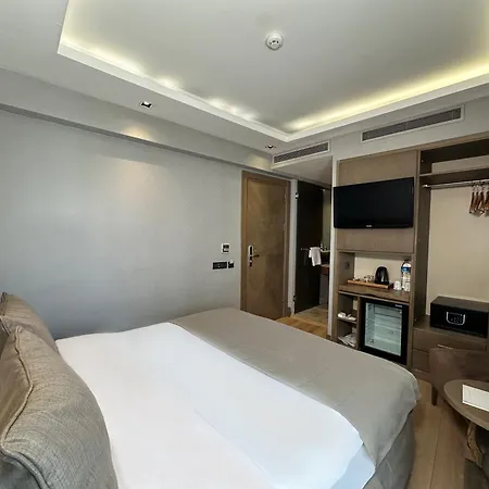 Hotel Ahc Grand Bazaar 4*