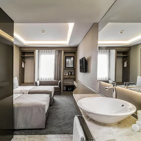 Ahc Grand Bazaar Hotel