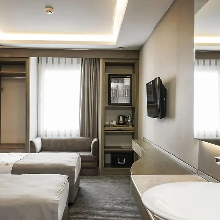 Ahc Grand Bazaar 4*