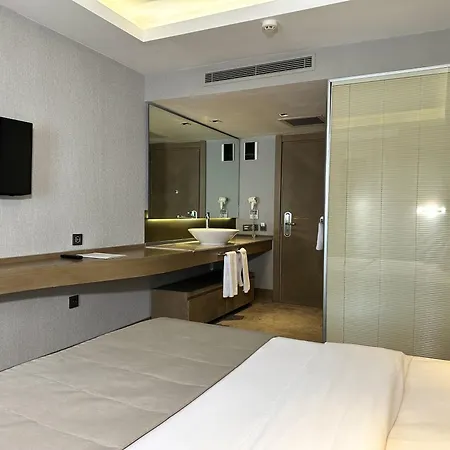 Hotel Ahc Grand Bazaar