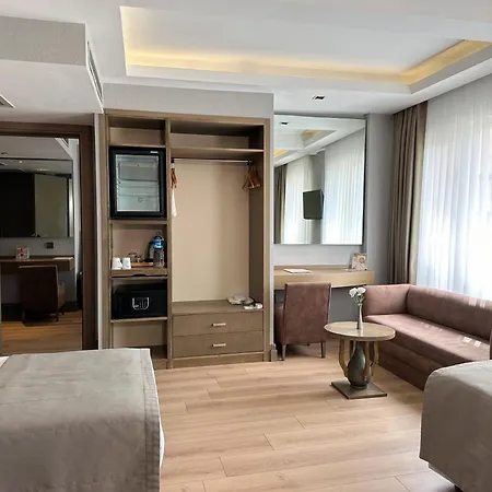 Ahc Grand Bazaar Hotel