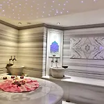 Ahc Grand Bazaar Ξενοδοχείο 4*